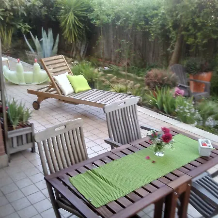 Casa Giardino Apartment *
